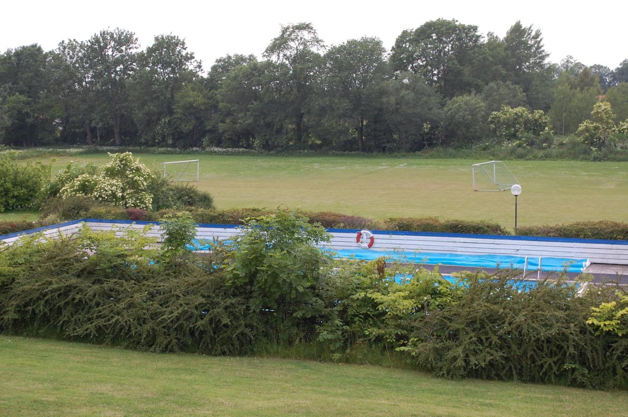 Allegarden Kastloesa Vandrarhem ภายนอก รูปภาพ